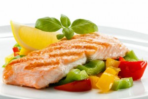 salmao grelhado hortalicas