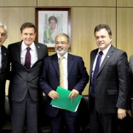 MPA firma acordo com a UFGD para a implantação de um Centro de Piscicultura Experimental