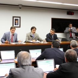 Ministro anuncia na Câmara dos Deputados que pretende fazer uma reforma aquícola no País