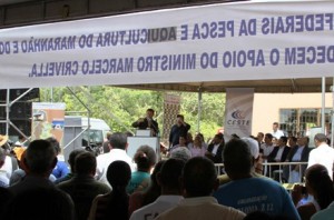 Ministro inaugura Complexo Integrado do Pescado em Estreito