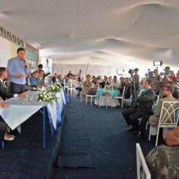 Imagem 75peq Crivella participa do 1º Encontro de Pesca e Aquicultura em Silva Jardim, no Estado do Rio