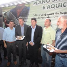 Imagem 106peq Crivella participa de evento na Região Serrana do Rio com a presença dos prefeitos de Teresópolis e Nova Friburgo