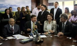 Ministro Crivella lança parques aquícolas em Tocantins 