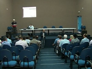 Evento discute projeto que prevê complexo de piscicultura em Araguari