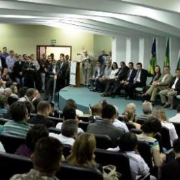 Ministro e Governador de Goiás lançam parques aquícolas para impulsionar a produção de pescado no estado