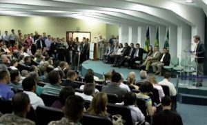 Ministro e Governador de Goiás lançam parques aquícolas para impulsionar a produção de pescado no estado