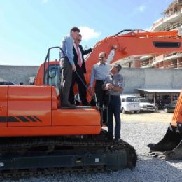 Aquisição de máquinas para construção de viveiros escavados