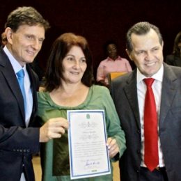 Crivella entrega títulos para a produção de pescados na hidrelétrica de Manso no Mato Grosso