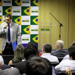 Secretaria de Planejamento e Ordenamento da Pesca apresenta metas para 2014