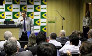 Secretaria de Planejamento e Ordenamento da Pesca apresenta metas para 2014