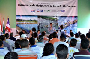 Governo realiza seminário de piscicultura e reúne 360 participantes no Oeste baiano