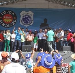 Eduardo Lopes abre o V Grito da Pesca e recebe reivindicações de pescadores