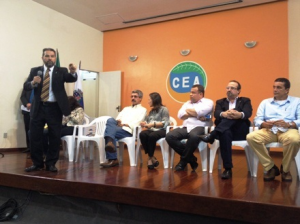 Eduardo Lopes entrega licenças para a pesca do camarão no Rio de Janeiro