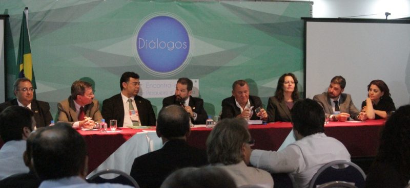 Encontro "Diálogos Com o Setor Pesqueiro e Aquícola" discutiu mais de 200 diretrizes