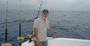 Pesquisa com larvas de peixes-de-bico da Secretaria tem participação de pescadores esportivos e pesquisadores de universidades