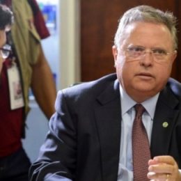 Mapa vai fazer recadastramento nacional de pescadores, diz Maggi