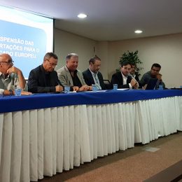 Sem exportar à UE e com rechaço de importações, “povo das águas” vê descaso do Mapa com setor