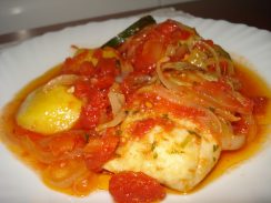 Peixe ao molho de tomate