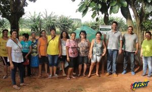 Fundação de Pesquisa de São Gabriel recebe visita de grupo de idosos